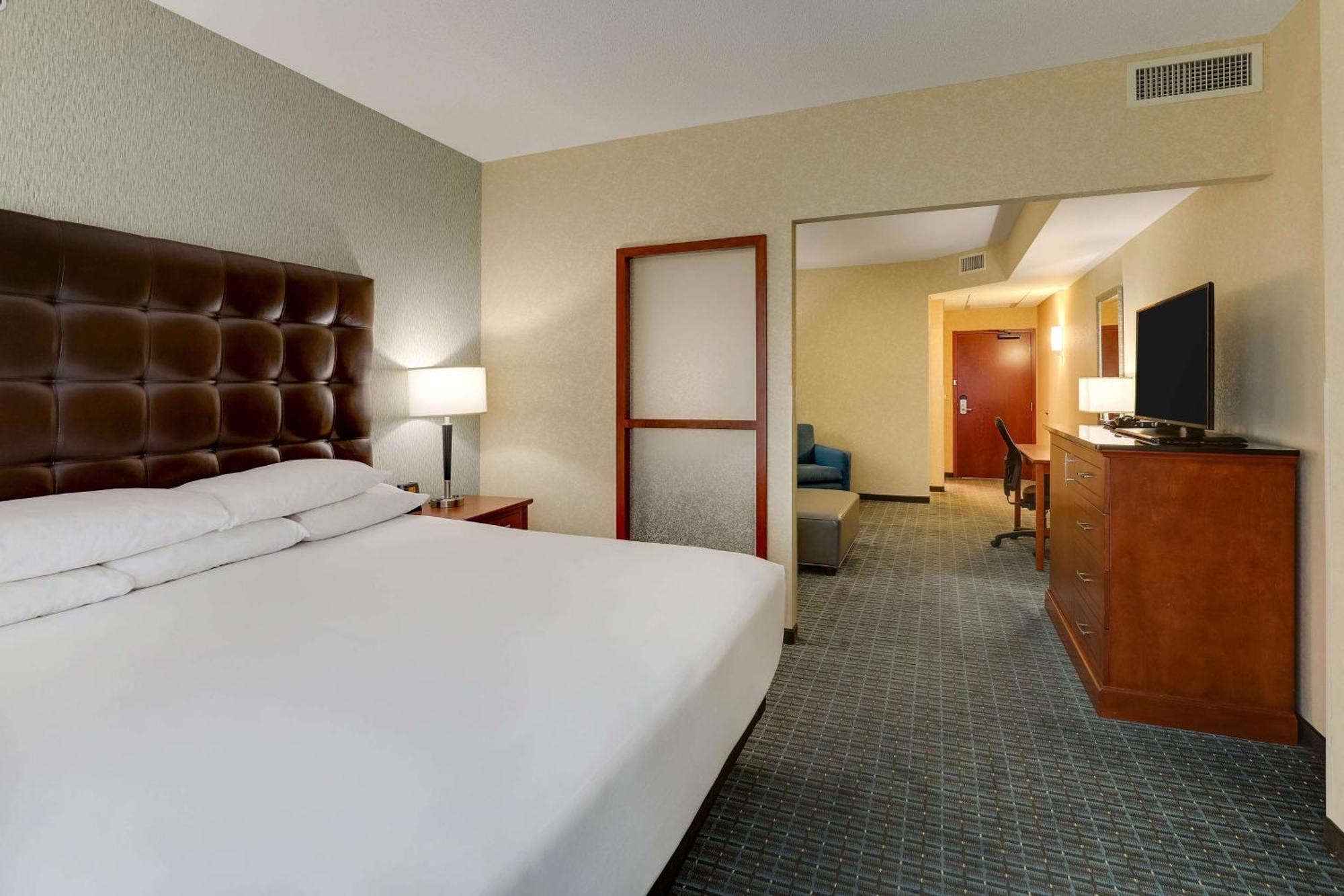 Drury Inn & Suites Phoenix Chandler Fashion Center Bagian luar foto