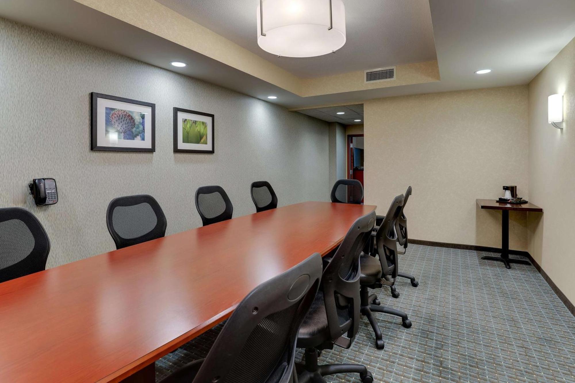 Drury Inn & Suites Phoenix Chandler Fashion Center Bagian luar foto
