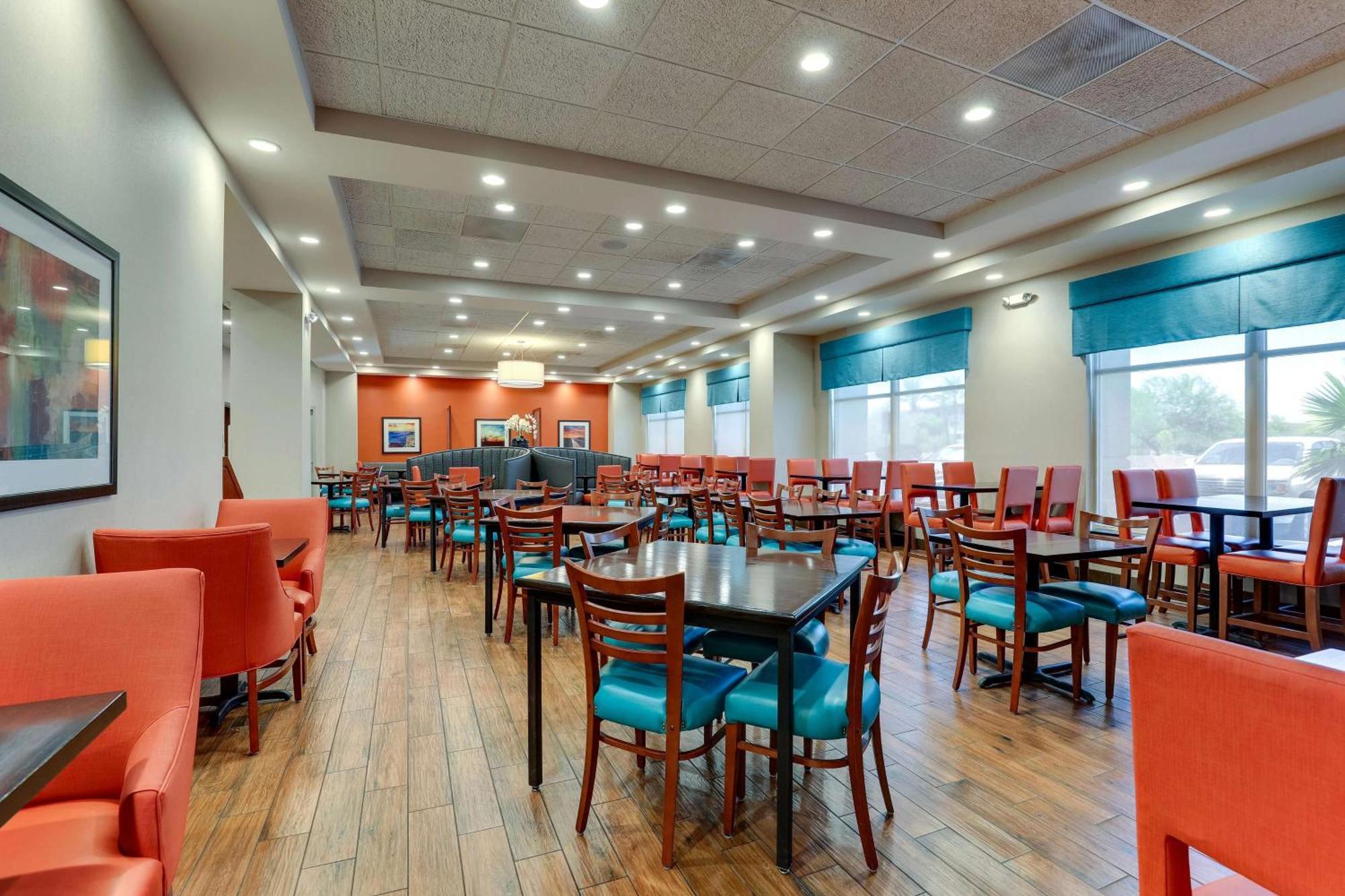 Drury Inn & Suites Phoenix Chandler Fashion Center Bagian luar foto