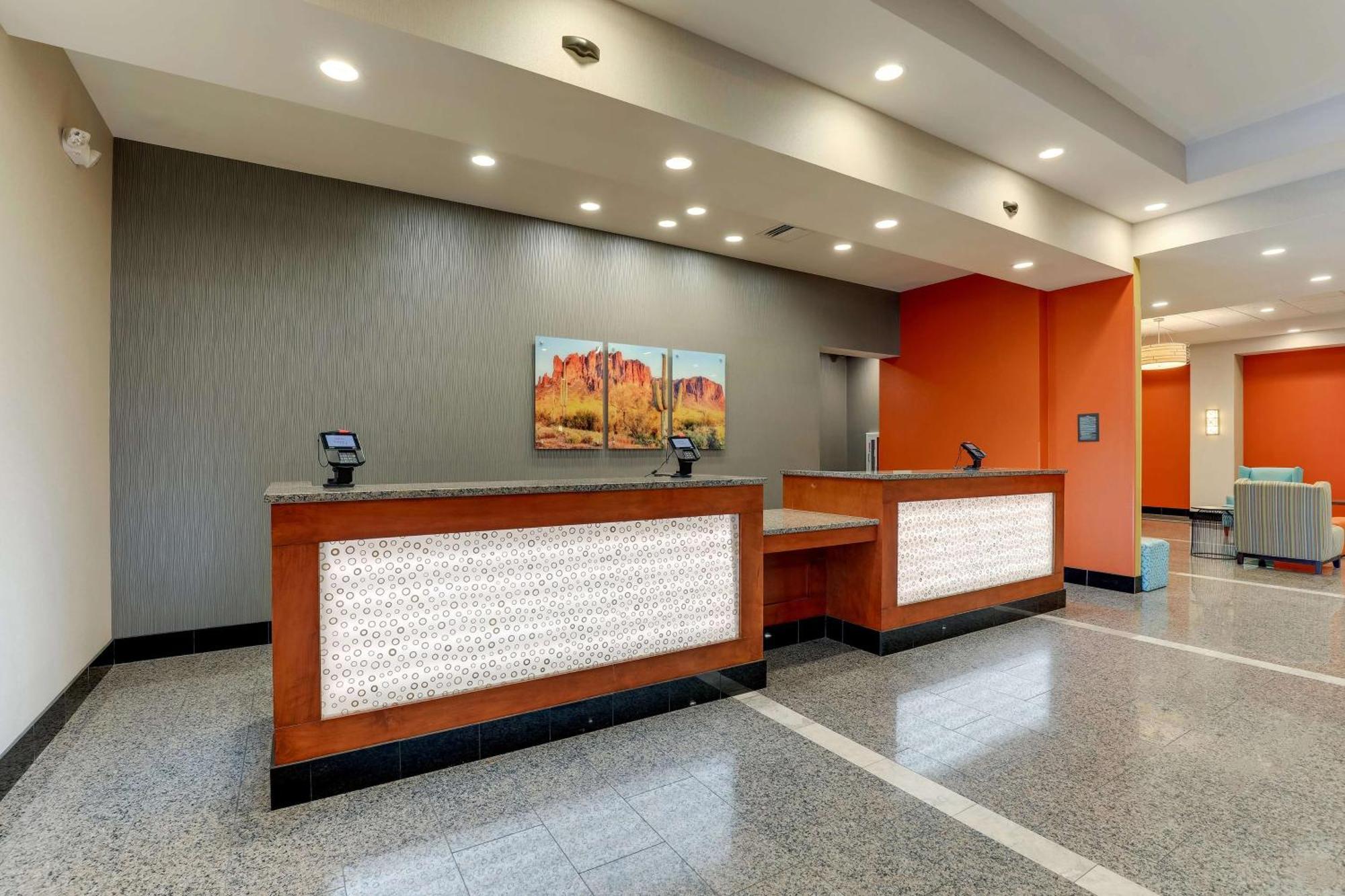 Drury Inn & Suites Phoenix Chandler Fashion Center Bagian luar foto
